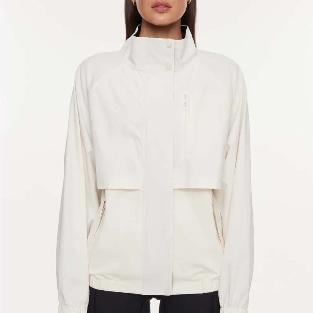 NWT Soleil Sport Lightweight Jacket | Gardenia